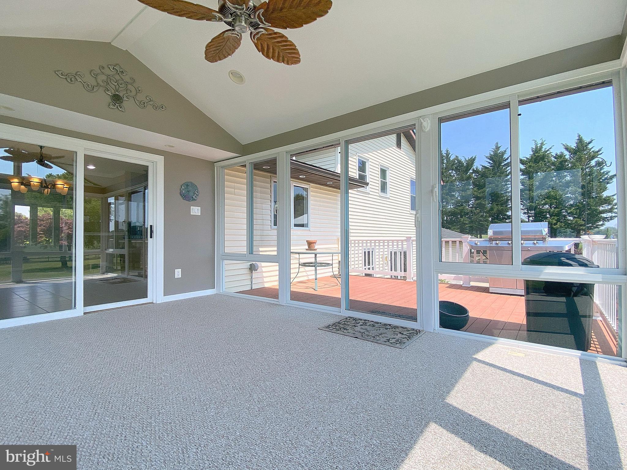 HAMPSTEAD - Residential