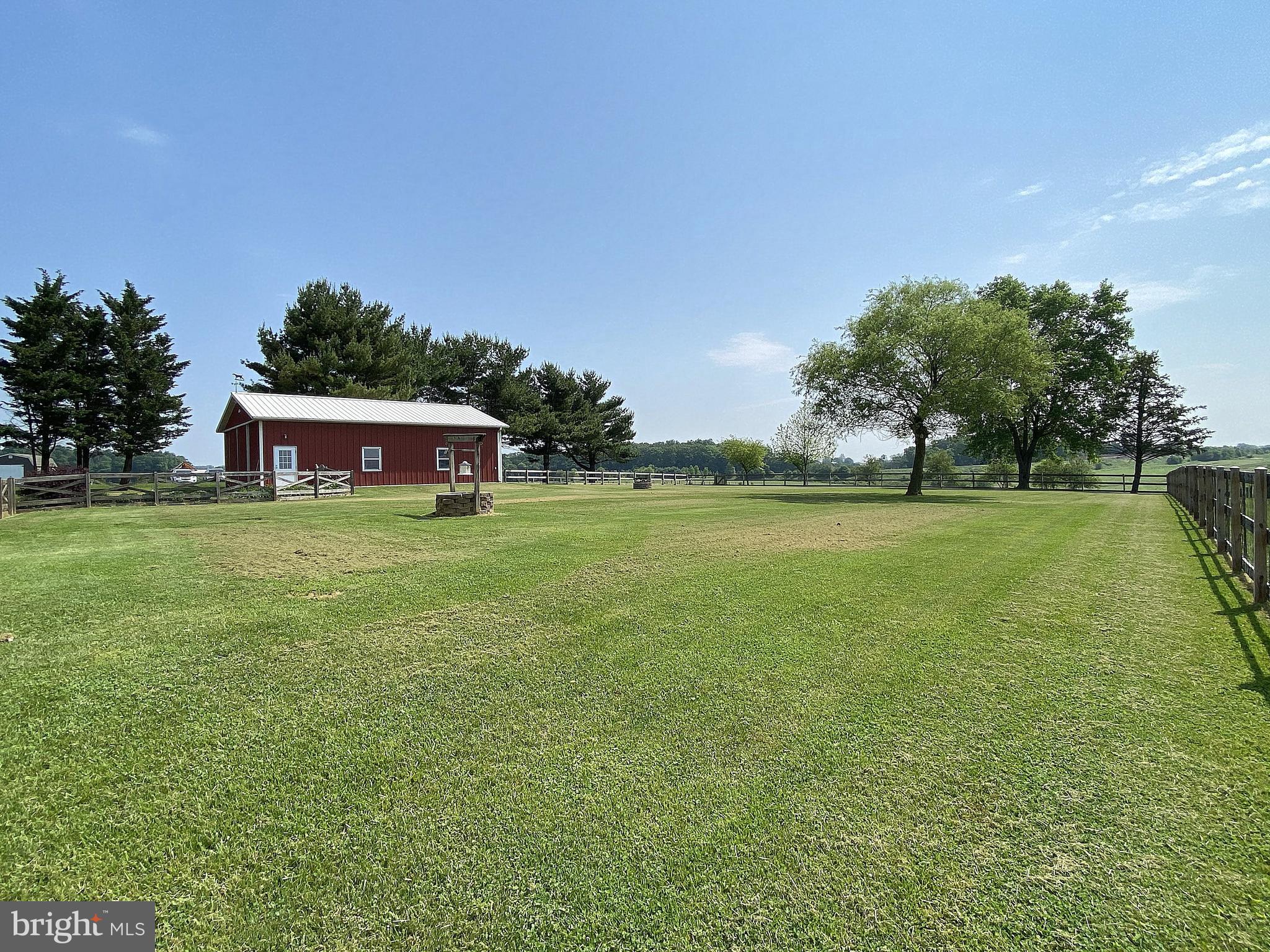 HAMPSTEAD - Residential
