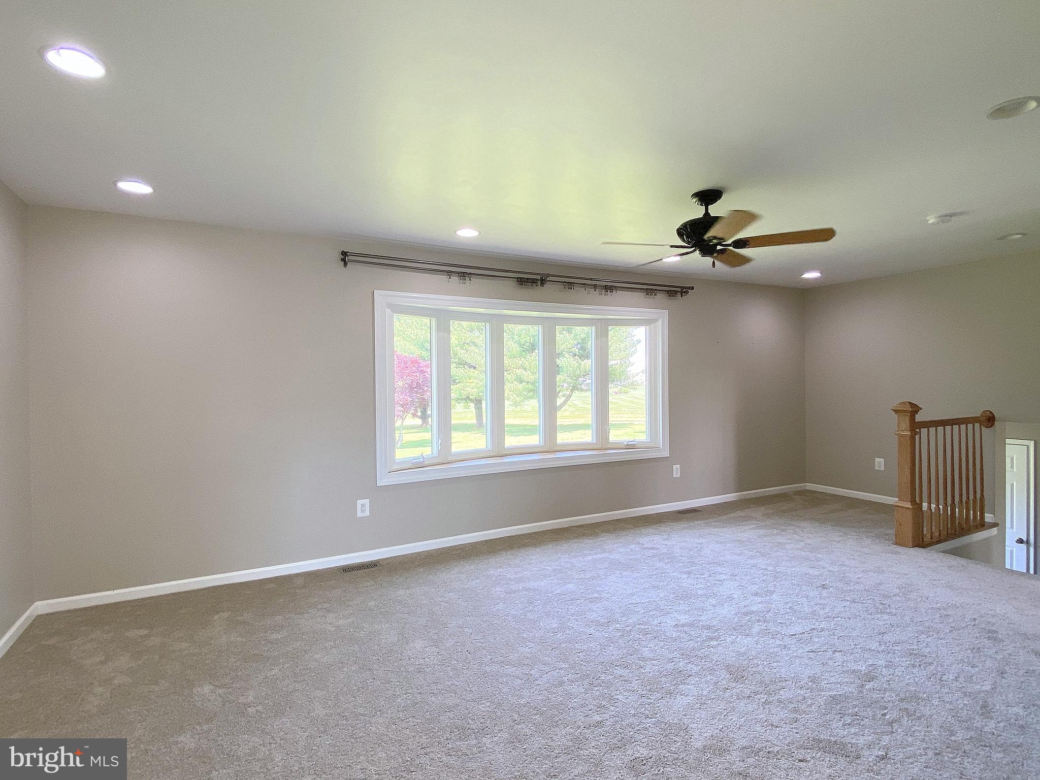 HAMPSTEAD - Residential