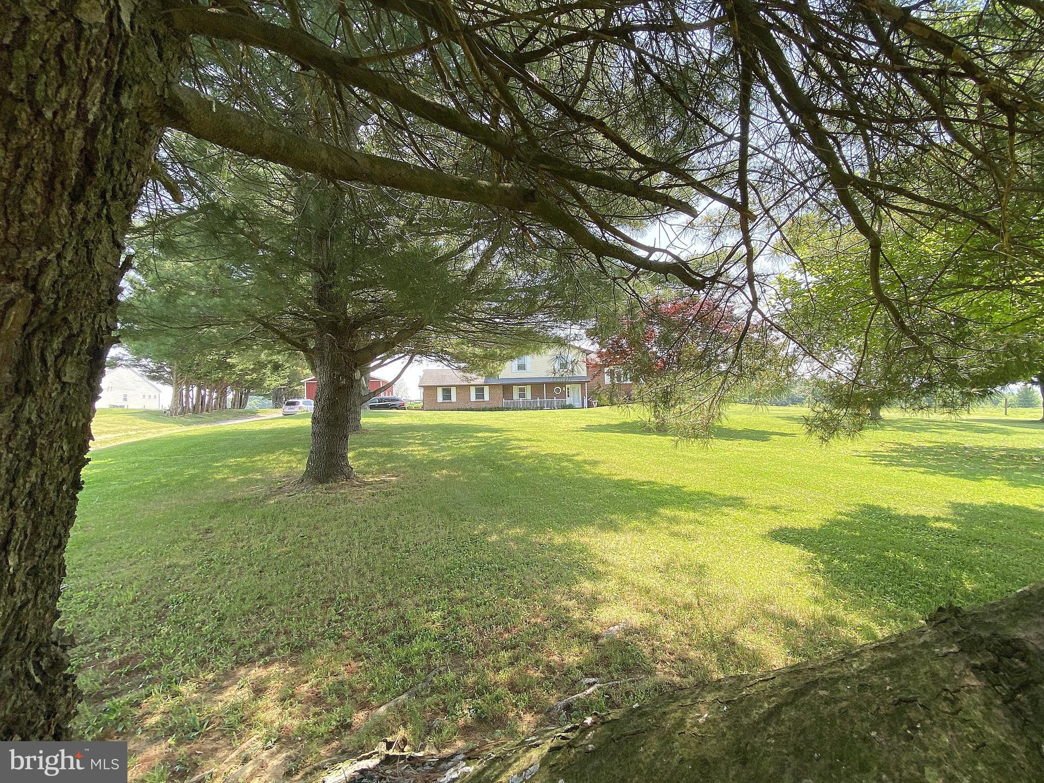 HAMPSTEAD - Residential