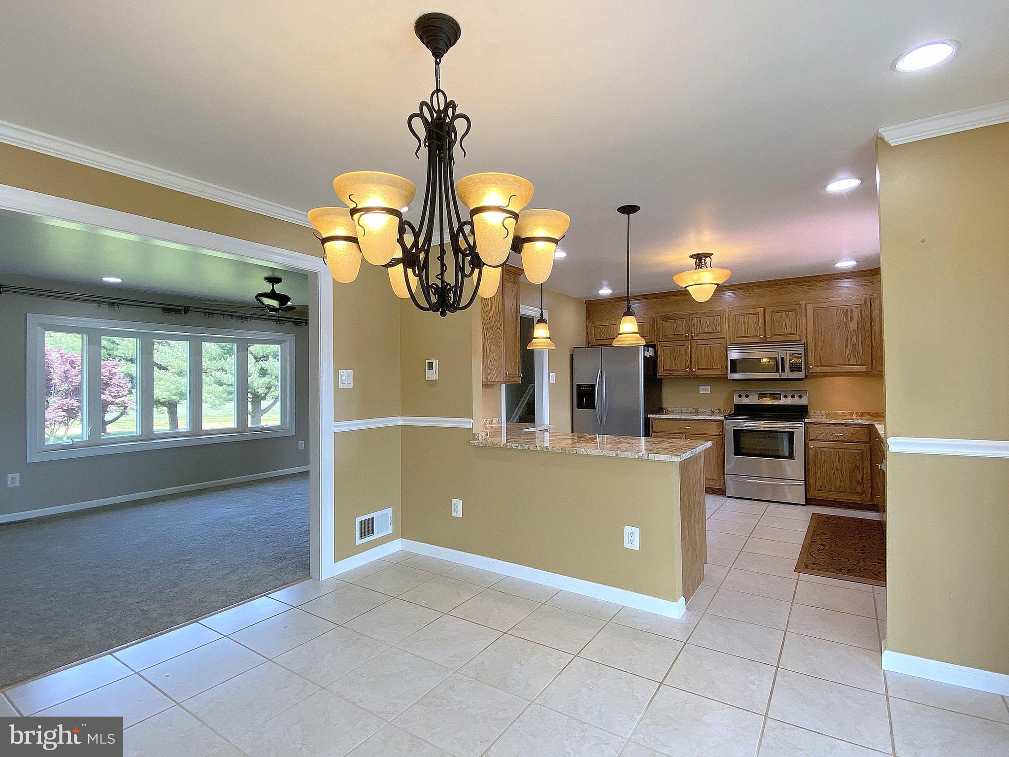 HAMPSTEAD - Residential