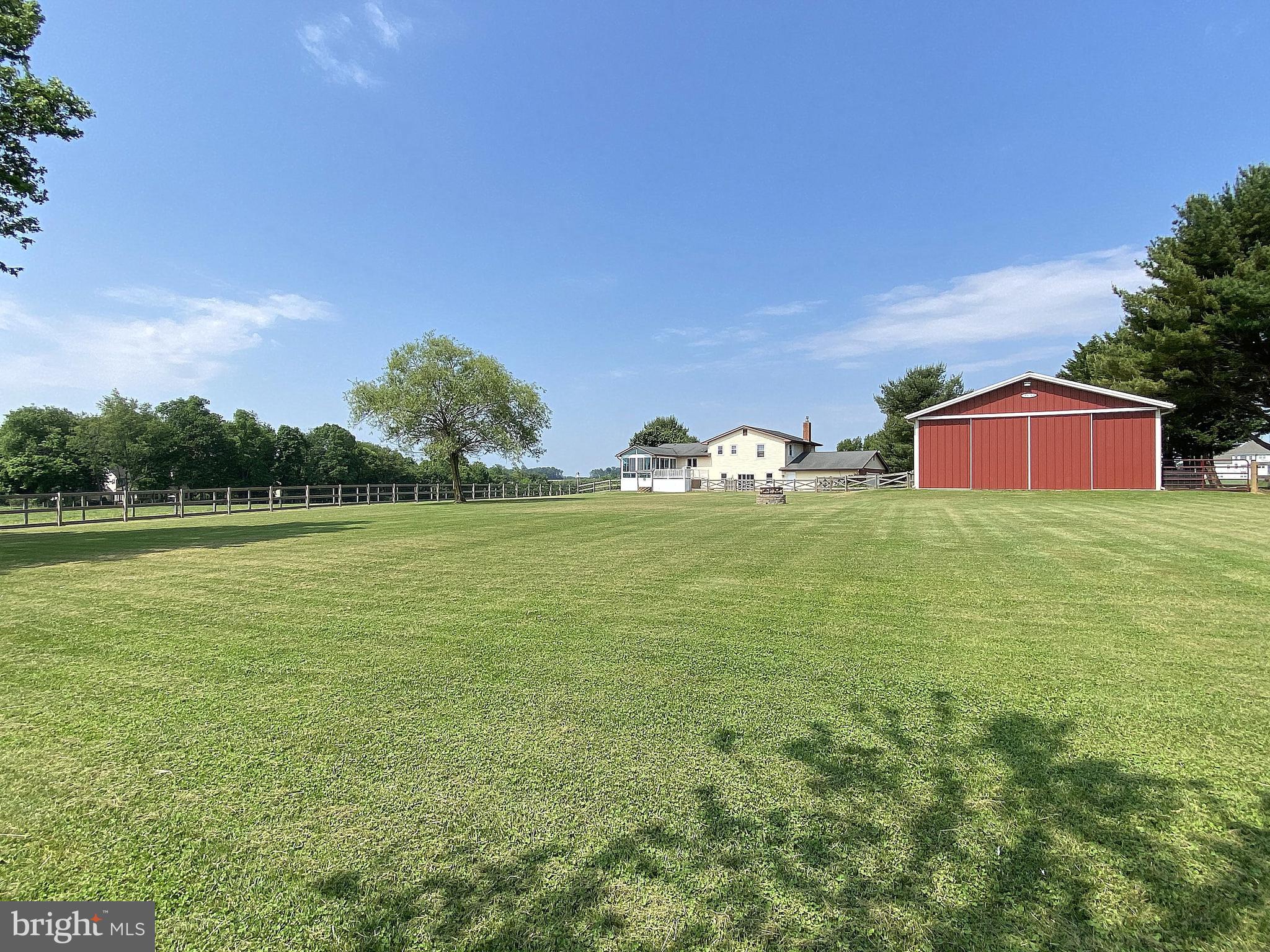 HAMPSTEAD - Residential