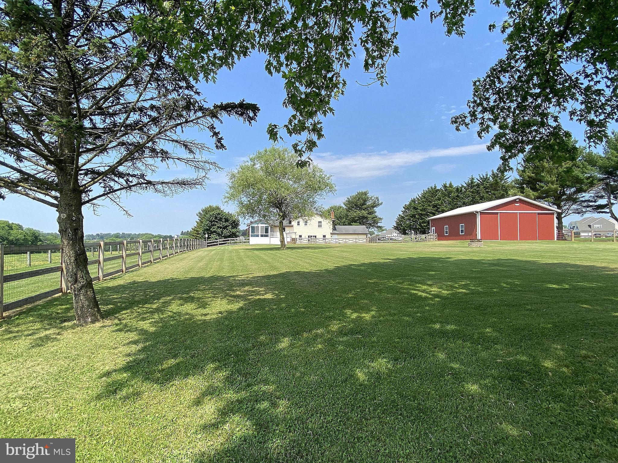 HAMPSTEAD - Residential