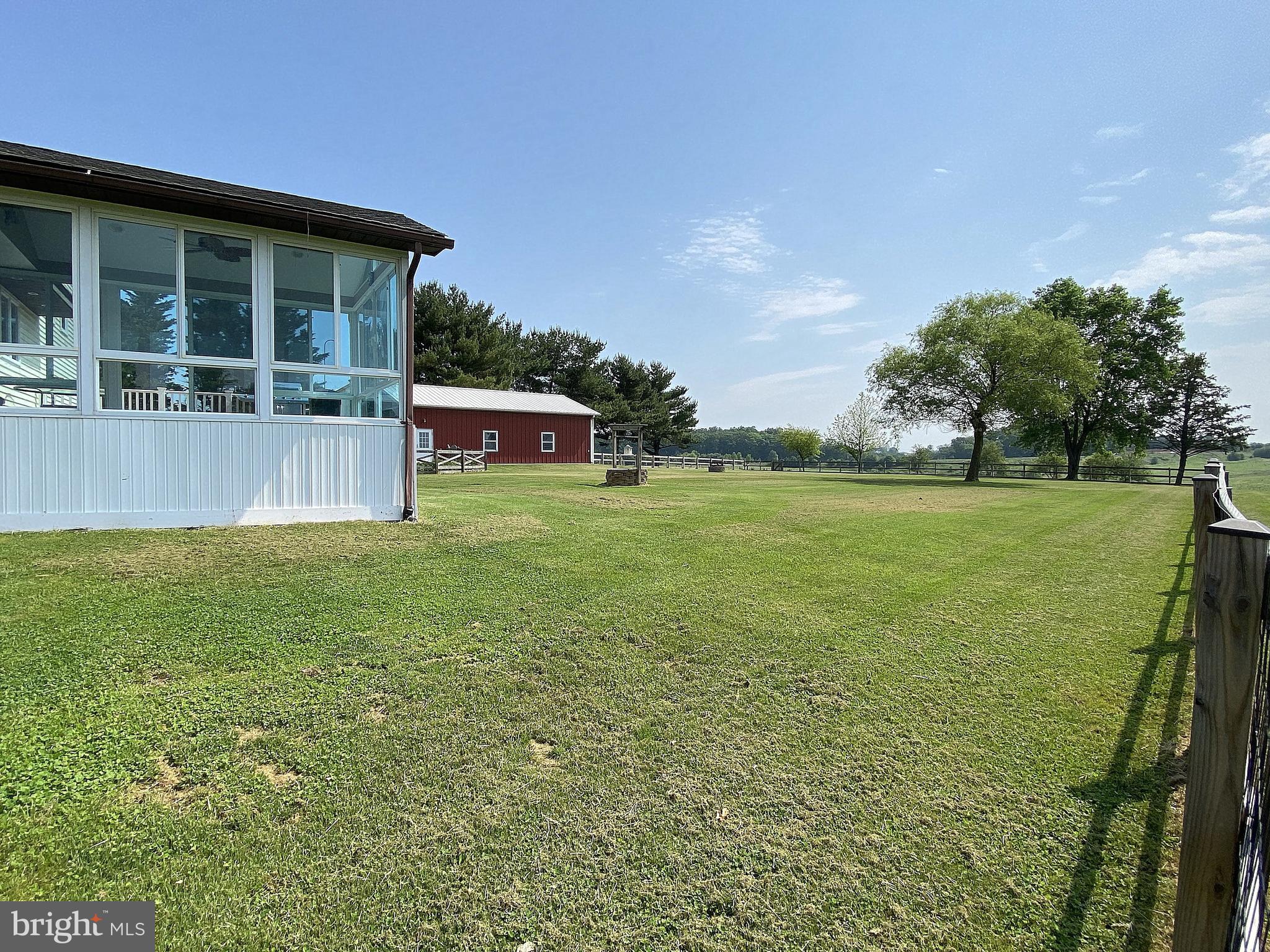 HAMPSTEAD - Residential