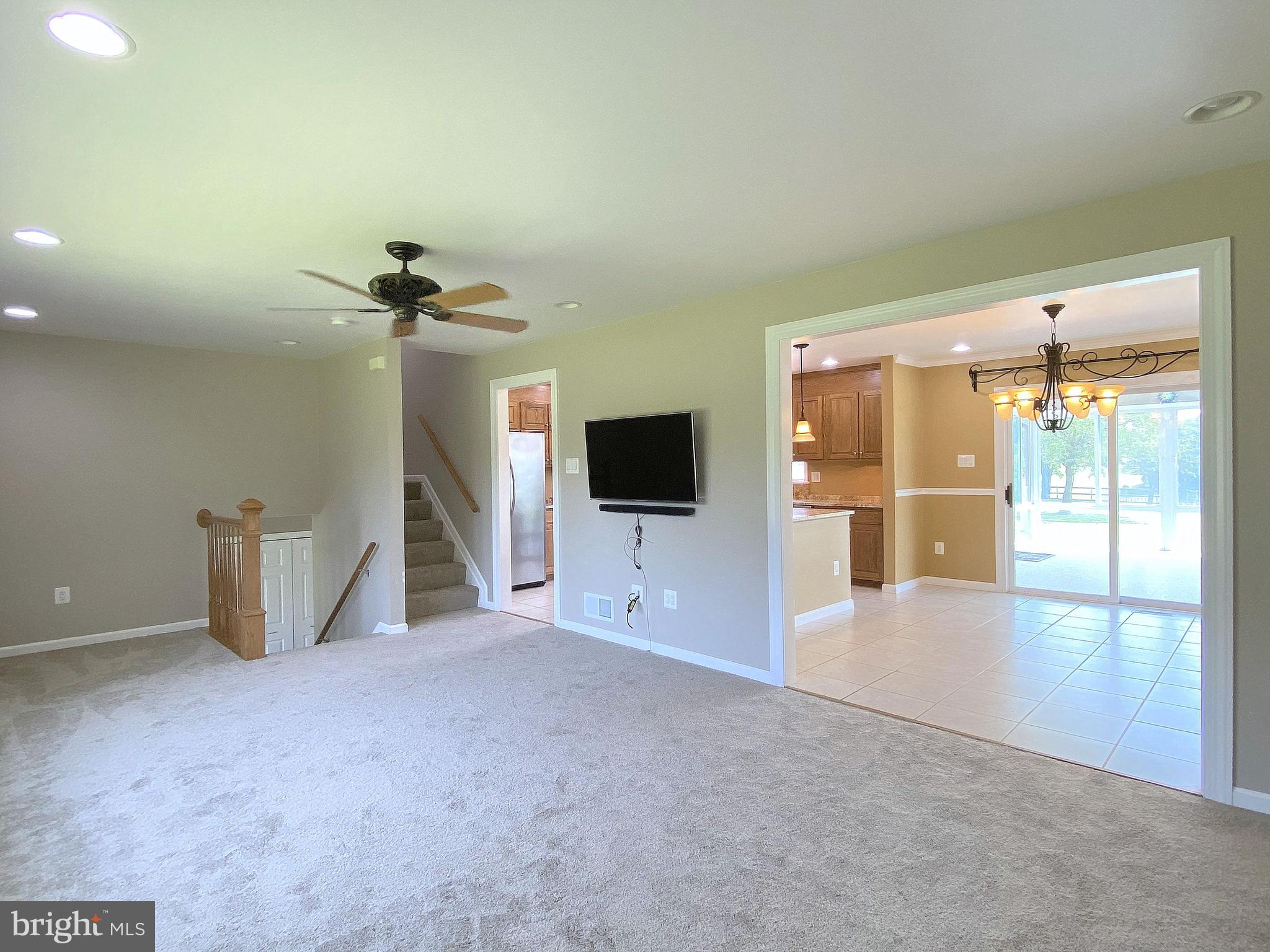 HAMPSTEAD - Residential