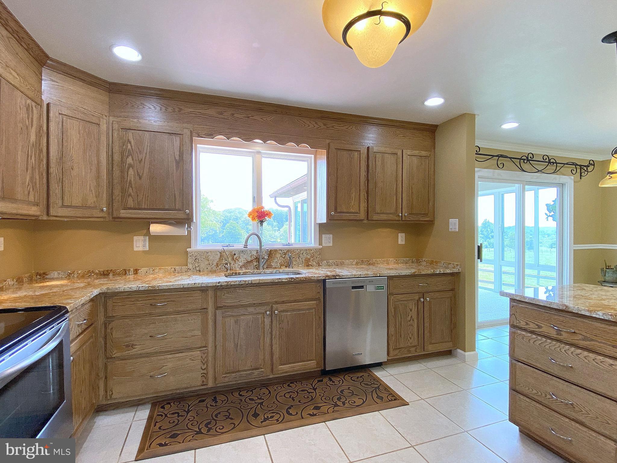 HAMPSTEAD - Residential