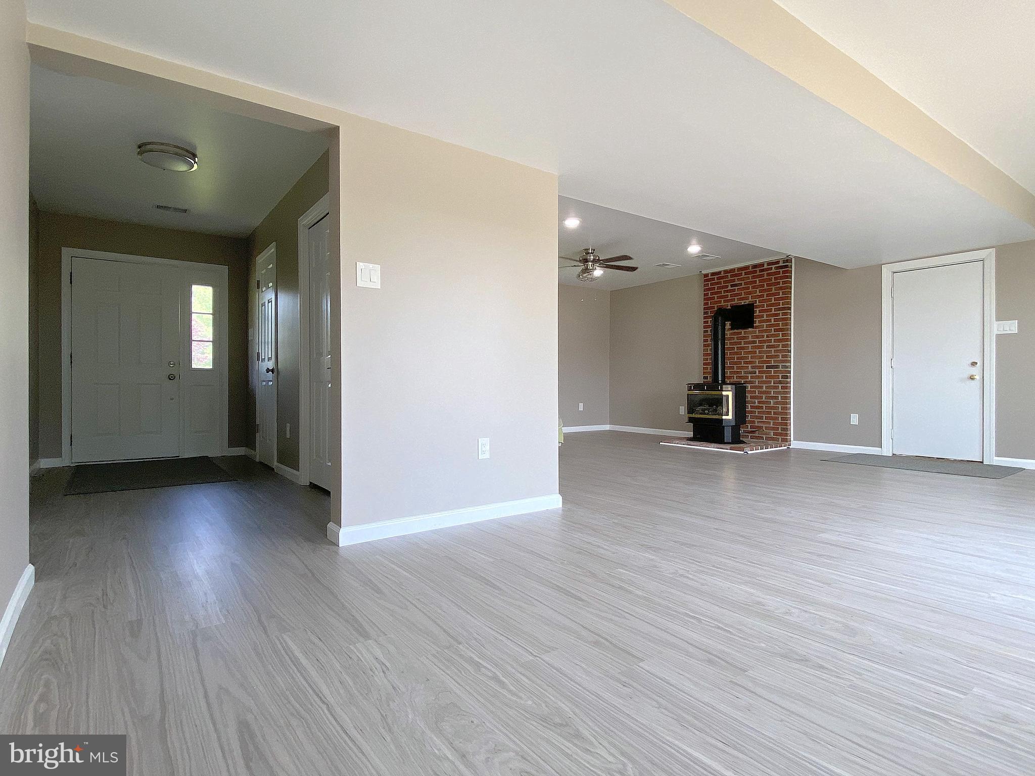 HAMPSTEAD - Residential