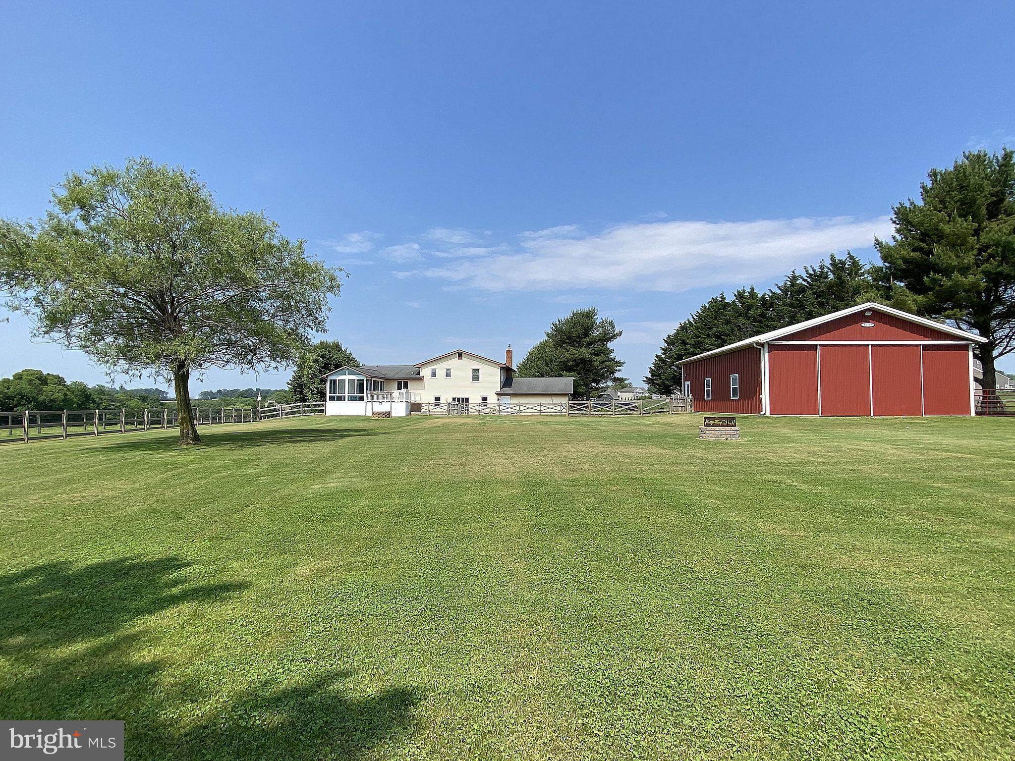 HAMPSTEAD - Residential