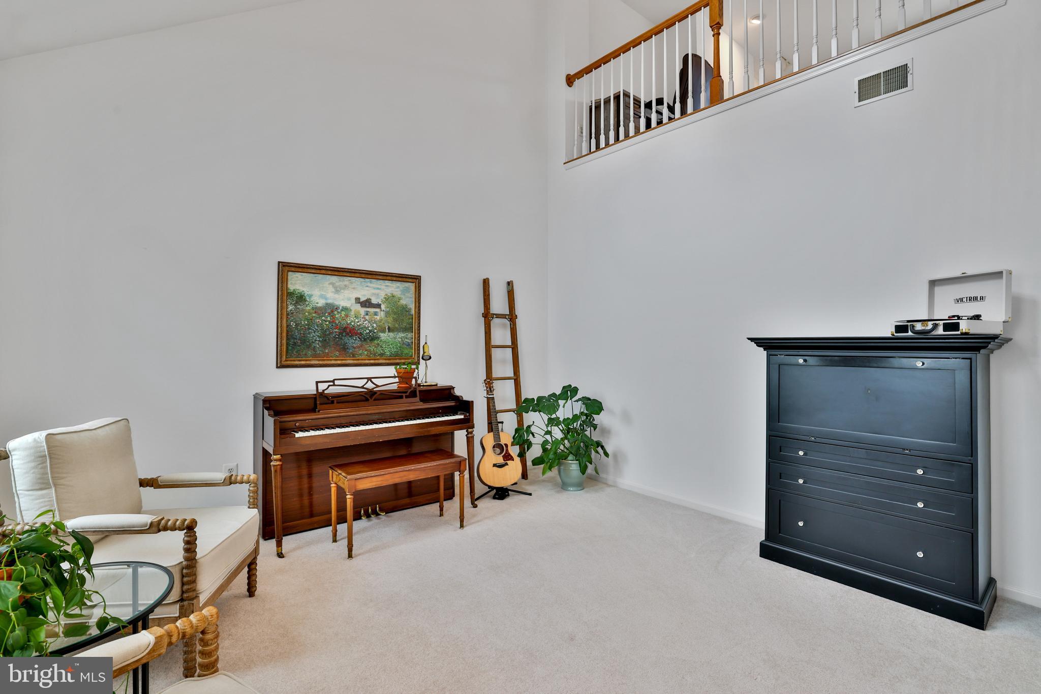 ASHBURN FARM - Residential