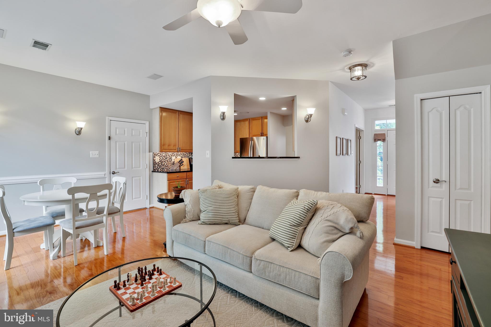 ASHBURN FARM - Residential