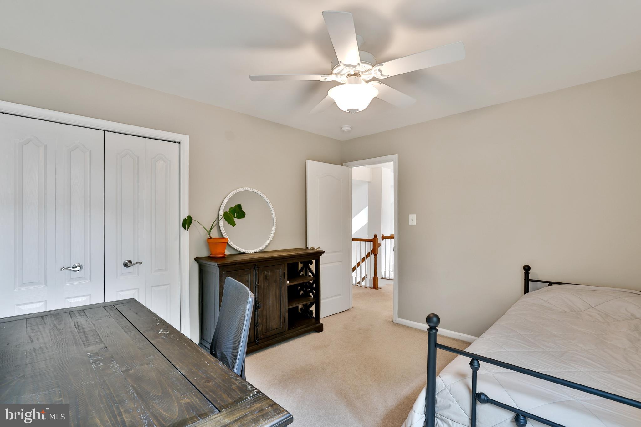 ASHBURN FARM - Residential