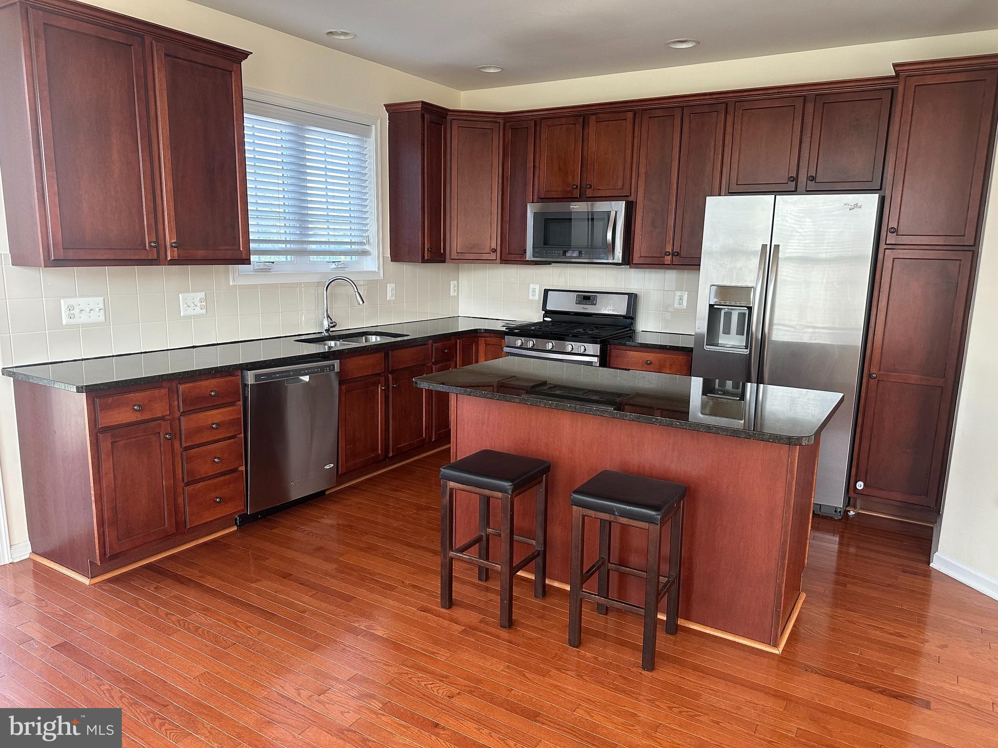 LOUDOUN VALLEY FAIRMONT - Residential Lease