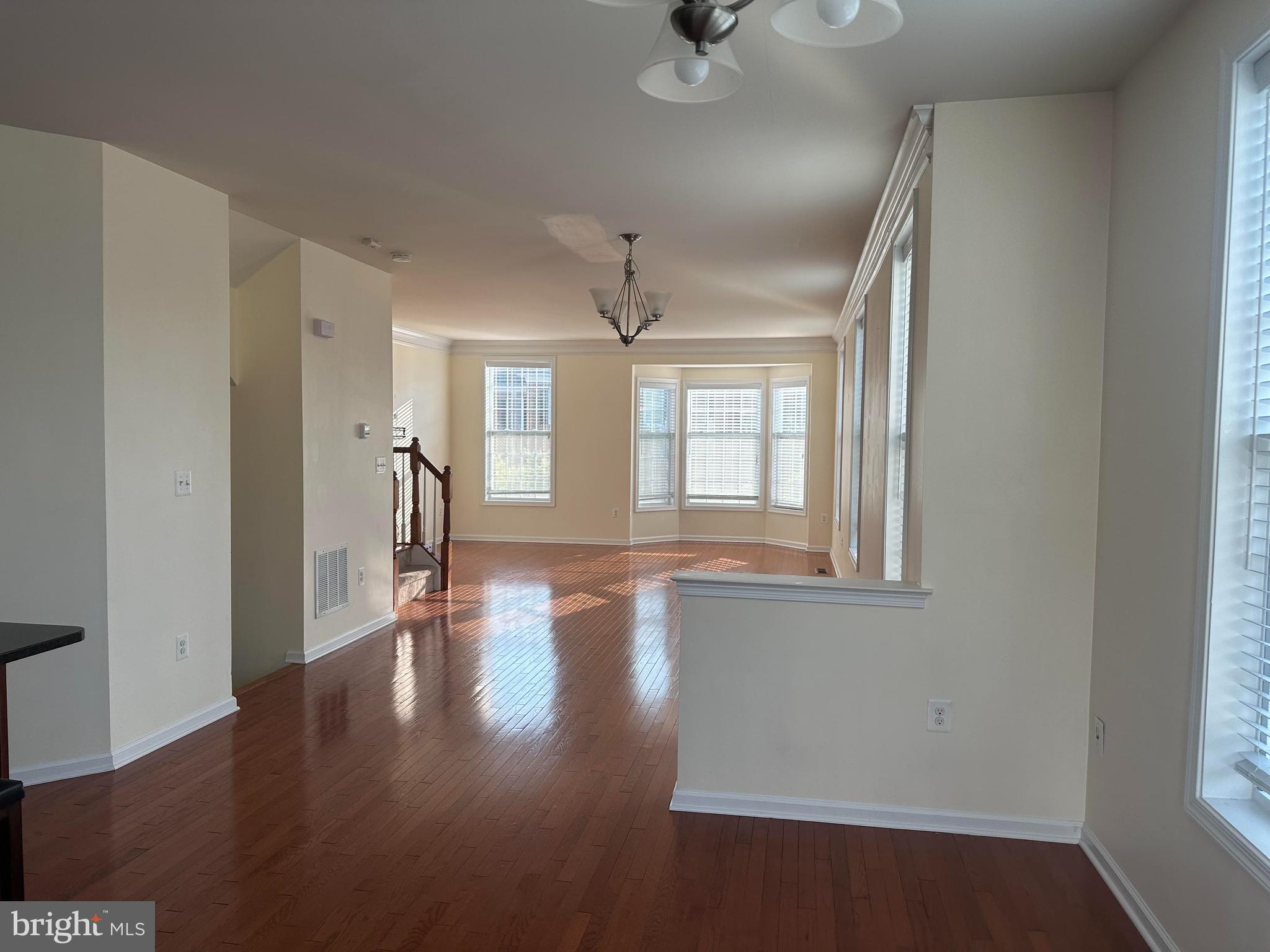 LOUDOUN VALLEY FAIRMONT - Residential Lease