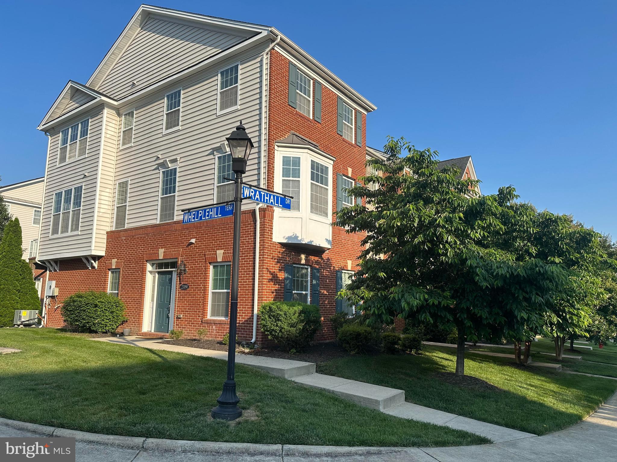 LOUDOUN VALLEY FAIRMONT - Residential Lease