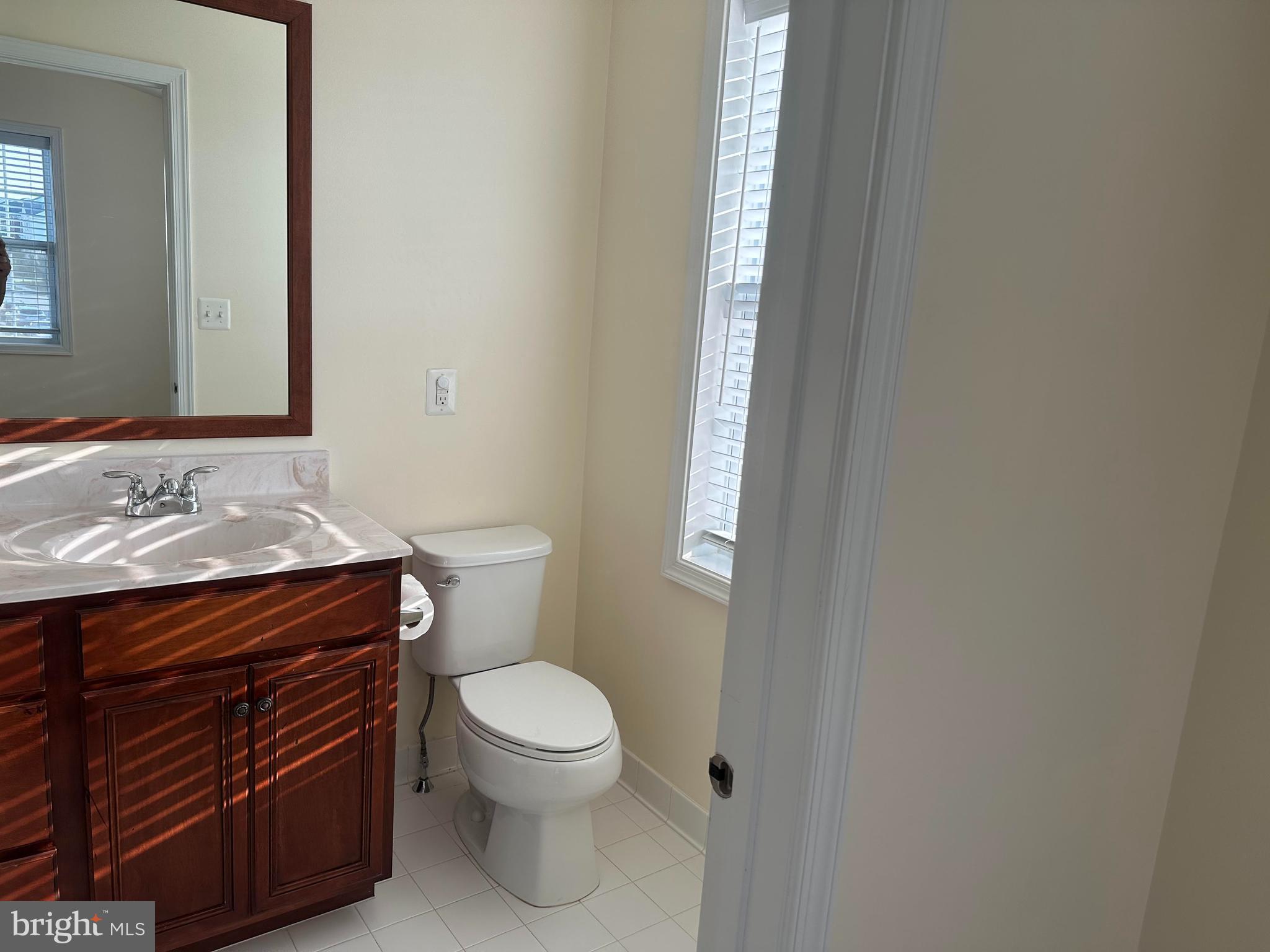 LOUDOUN VALLEY FAIRMONT - Residential Lease