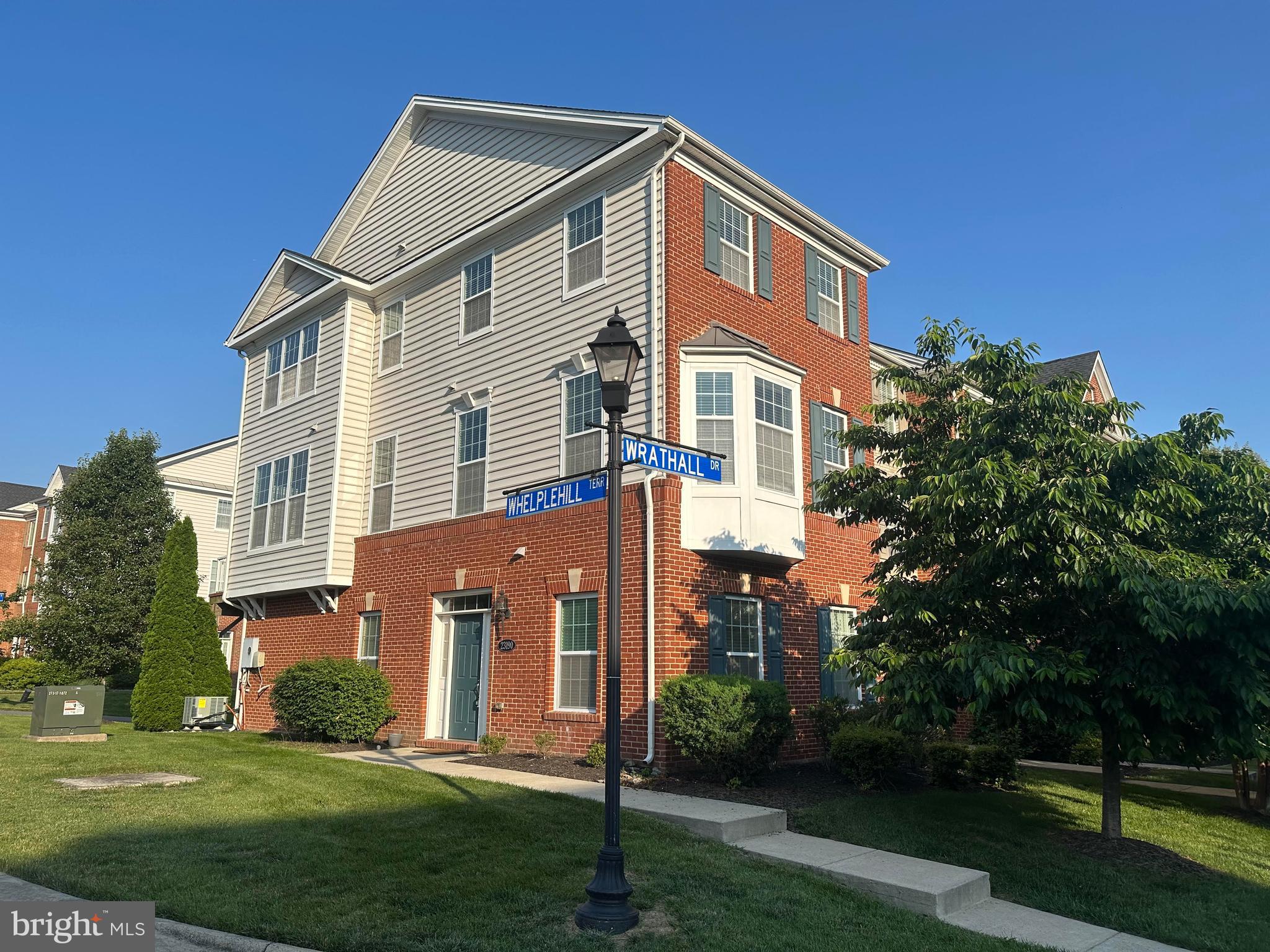 LOUDOUN VALLEY FAIRMONT - Residential Lease