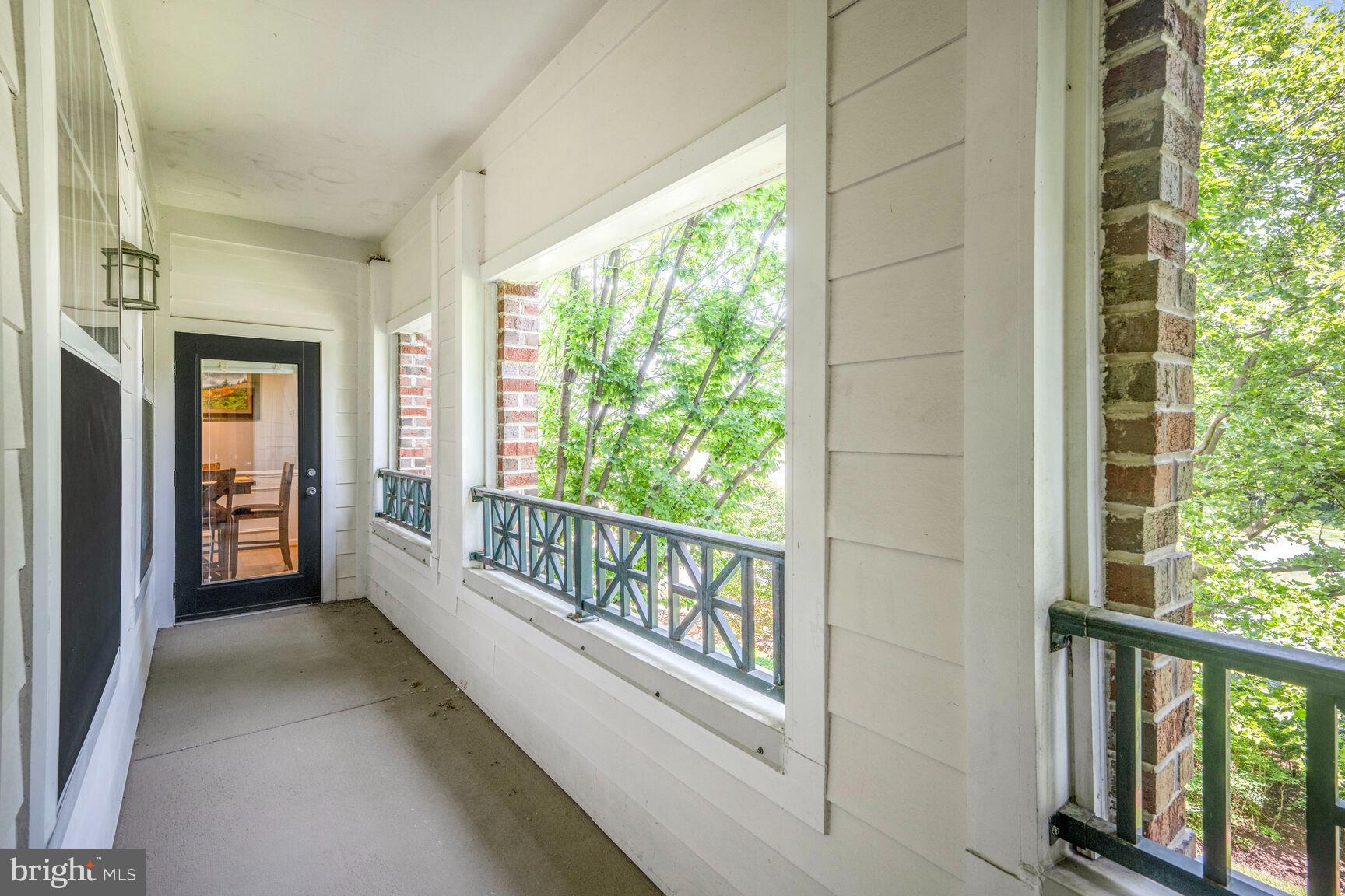 THE COLONNADE AT KENTLANDS - Residential