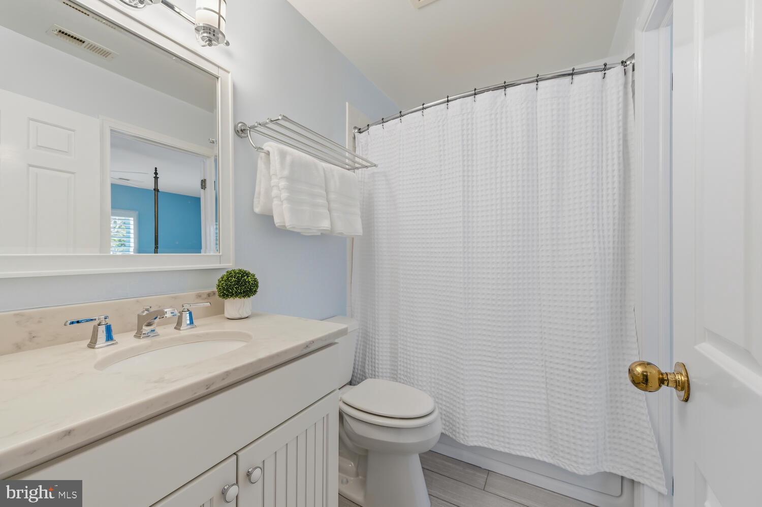 PERRY CABIN - Residential