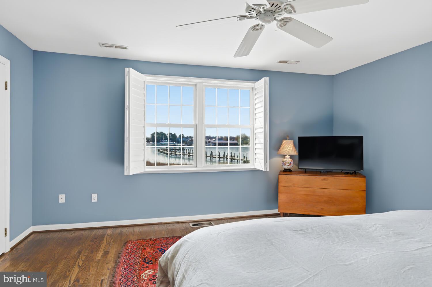 PERRY CABIN - Residential