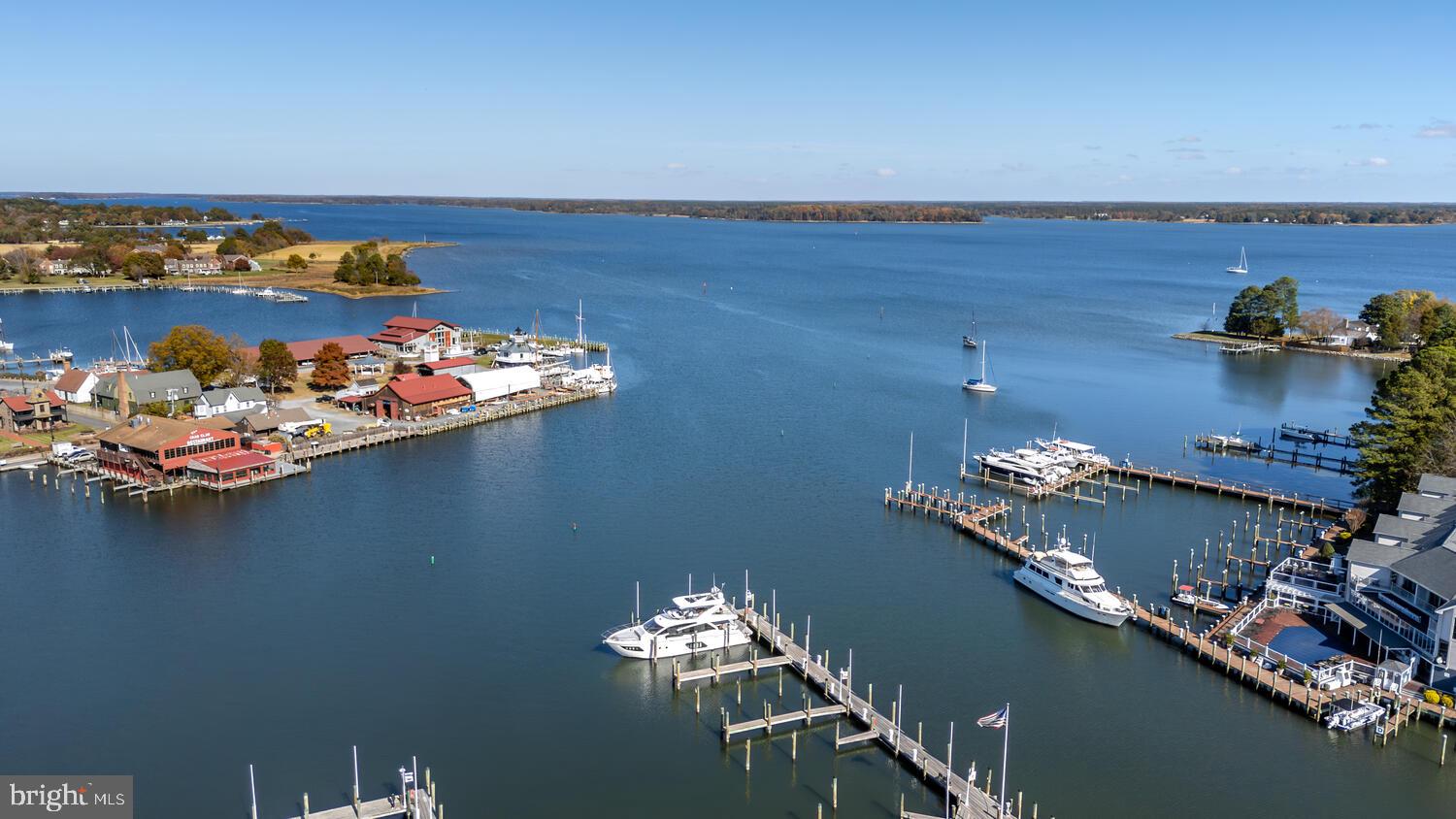PERRY CABIN - Residential