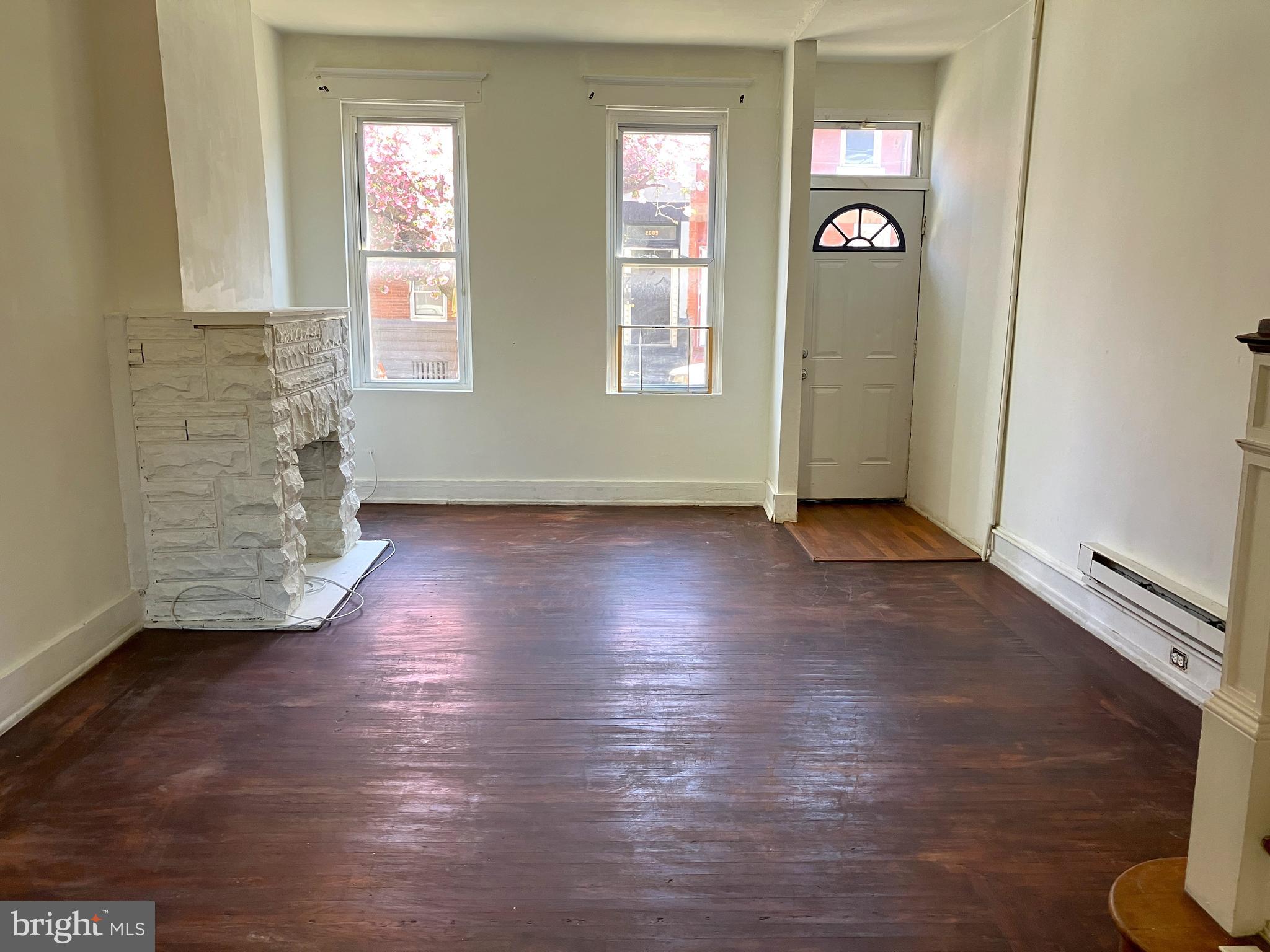 KENSINGTON - Residential