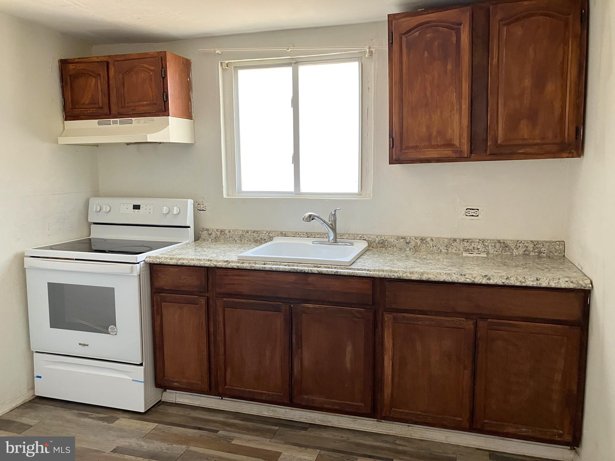 KENSINGTON - Residential