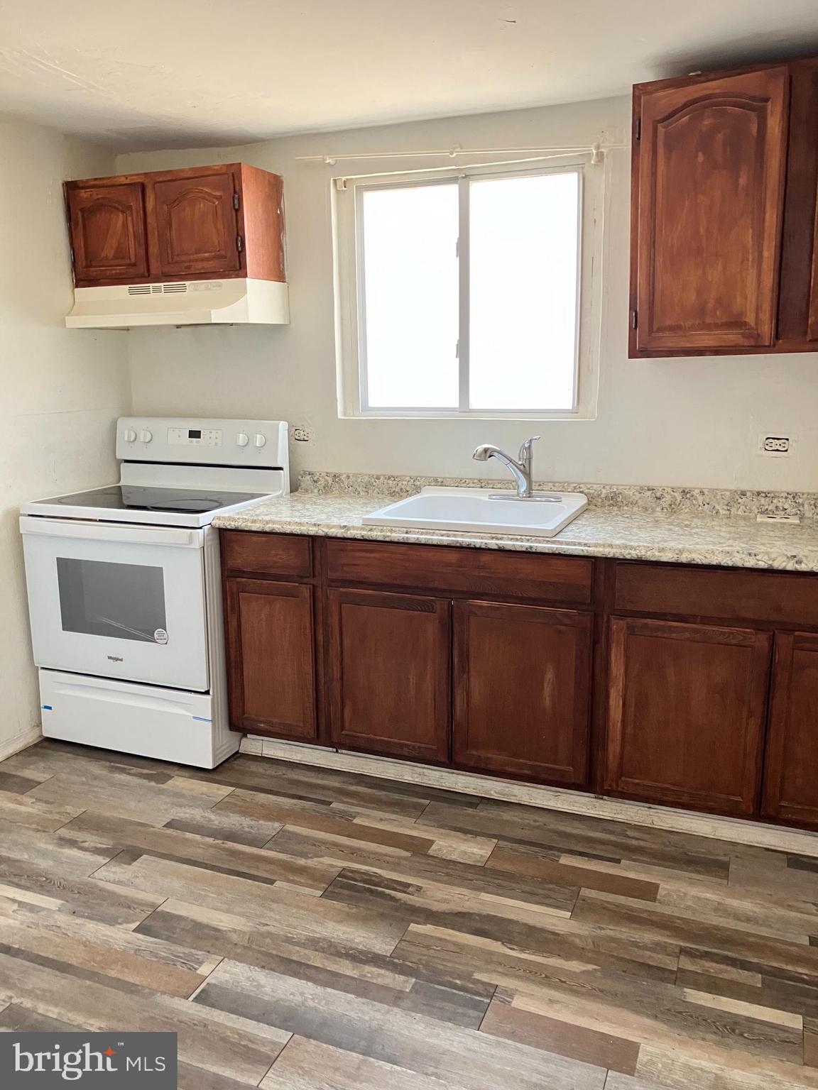 KENSINGTON - Residential