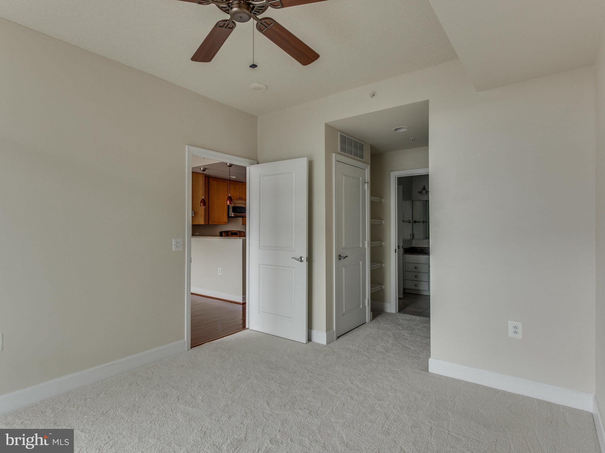 ECLIPSE ON CENTER PARK - Residential Lease