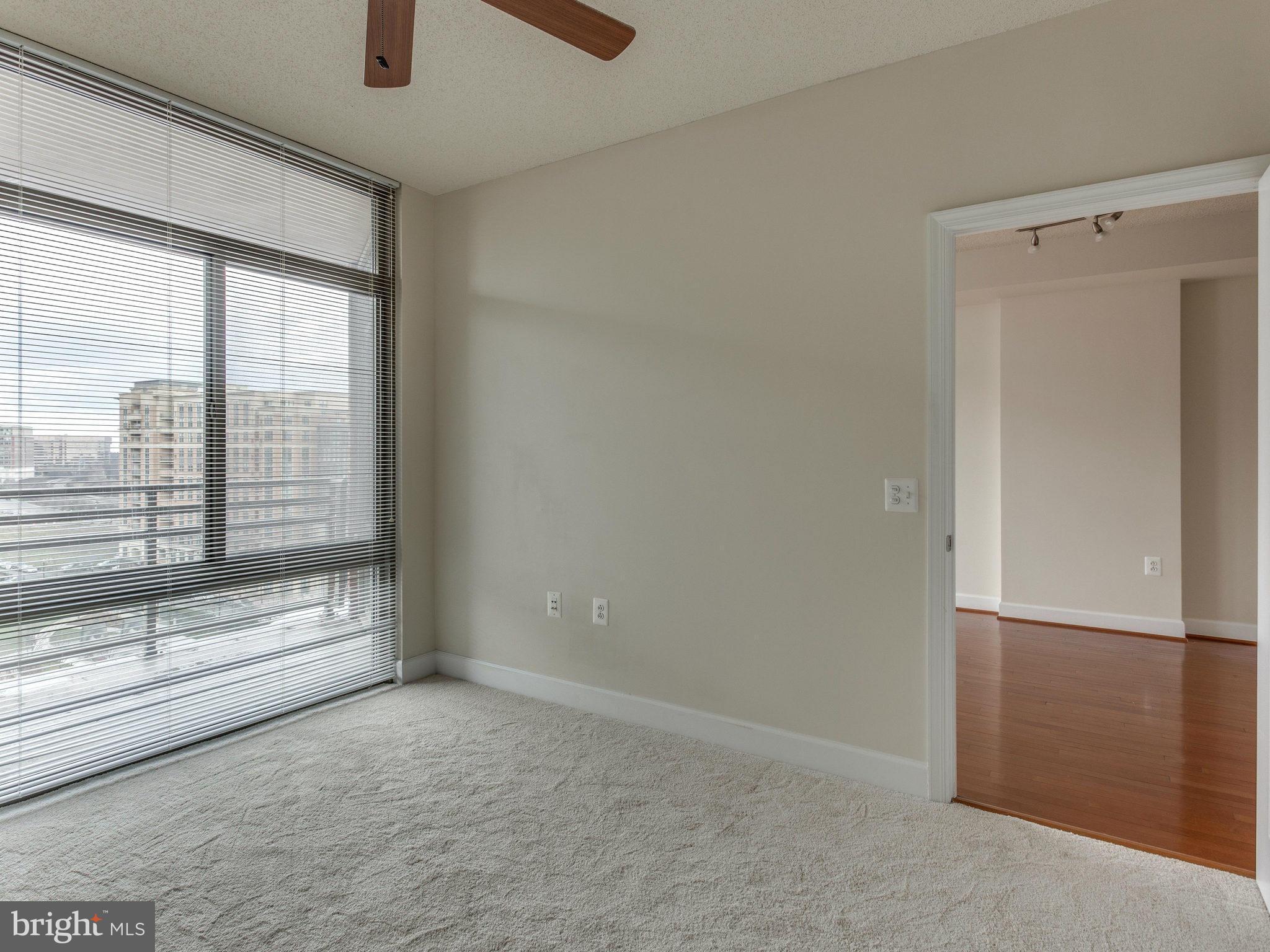 ECLIPSE ON CENTER PARK - Residential Lease