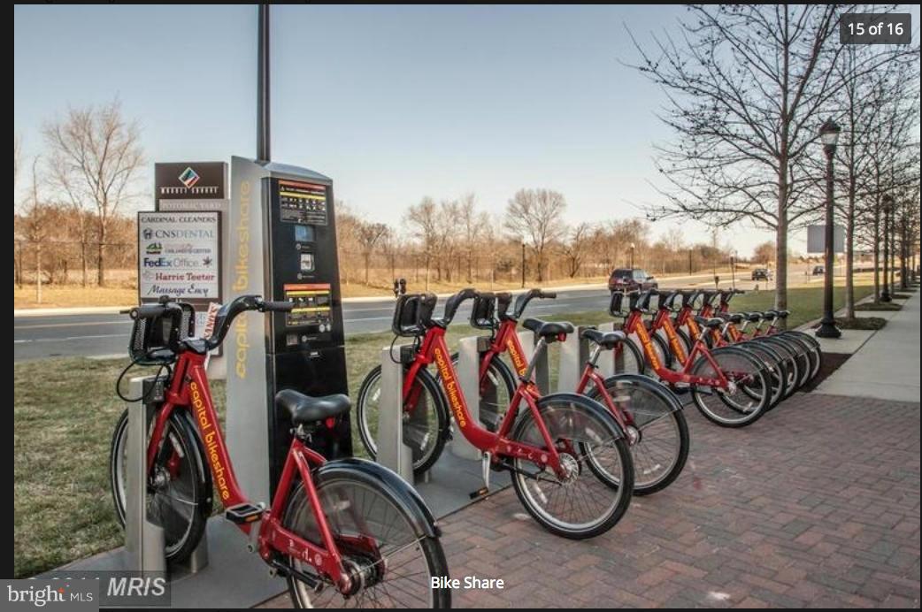 ECLIPSE ON CENTER PARK - Residential Lease