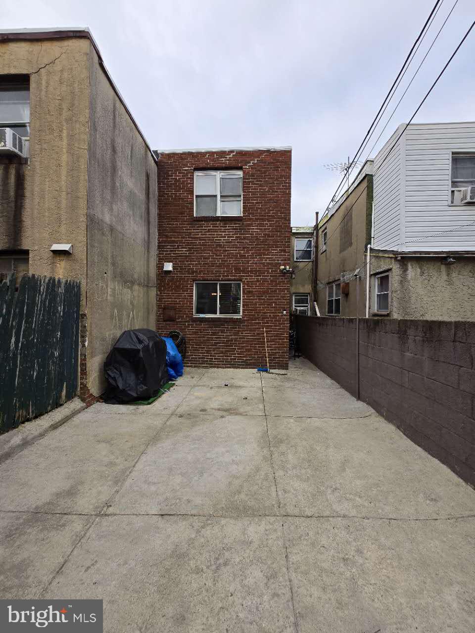 PHILADELPHIA - Residential