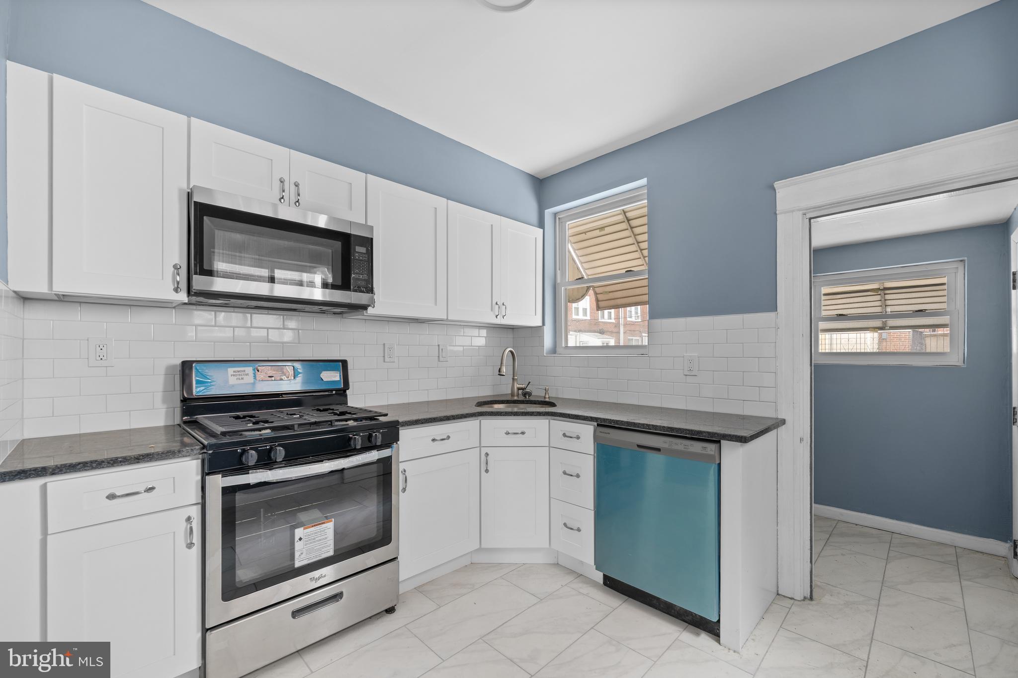 WEST OAK LANE - Residential