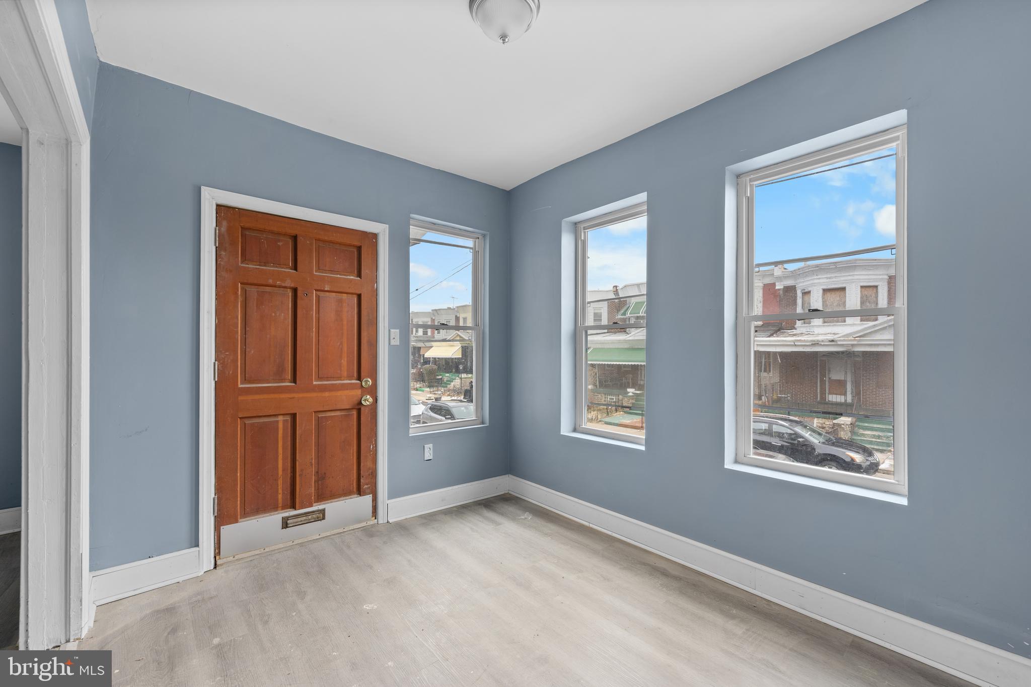 WEST OAK LANE - Residential