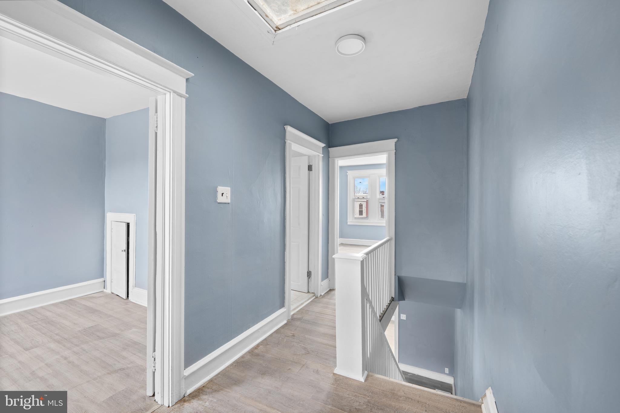 WEST OAK LANE - Residential