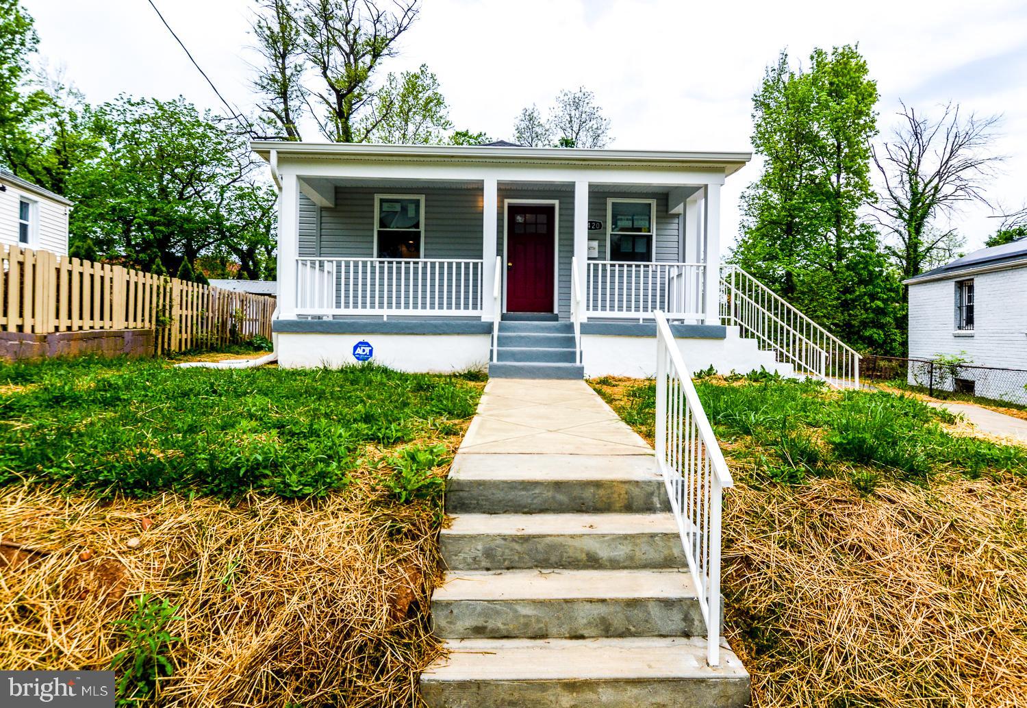 CHAPEL OAKS - Residential