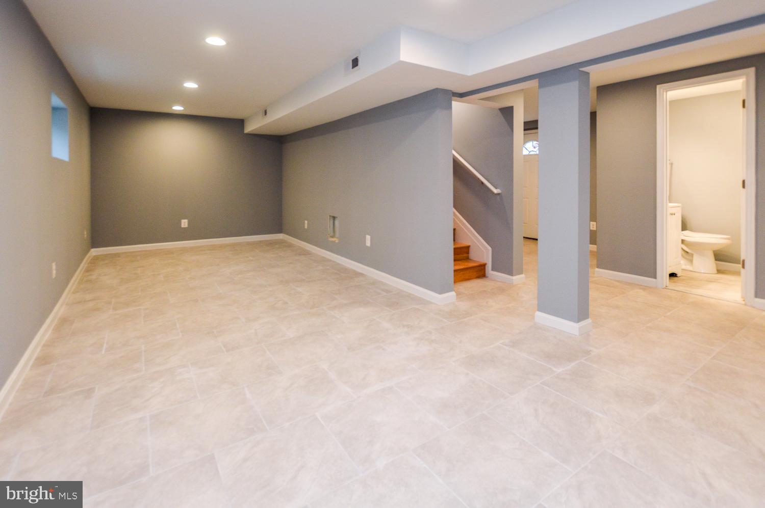 CHAPEL OAKS - Residential