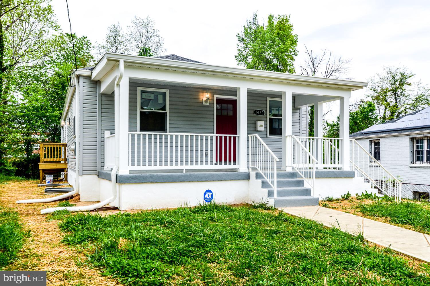 CHAPEL OAKS - Residential