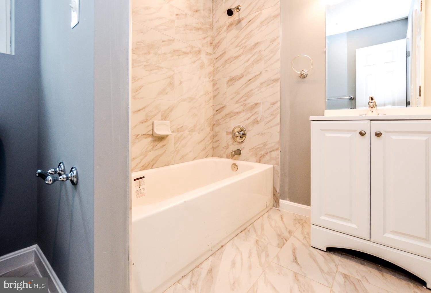 CHAPEL OAKS - Residential