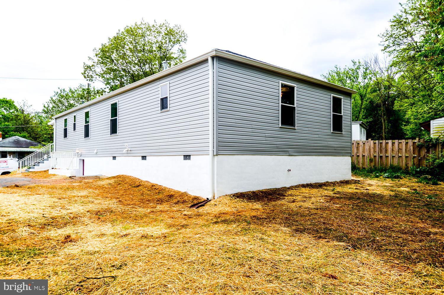 CHAPEL OAKS - Residential