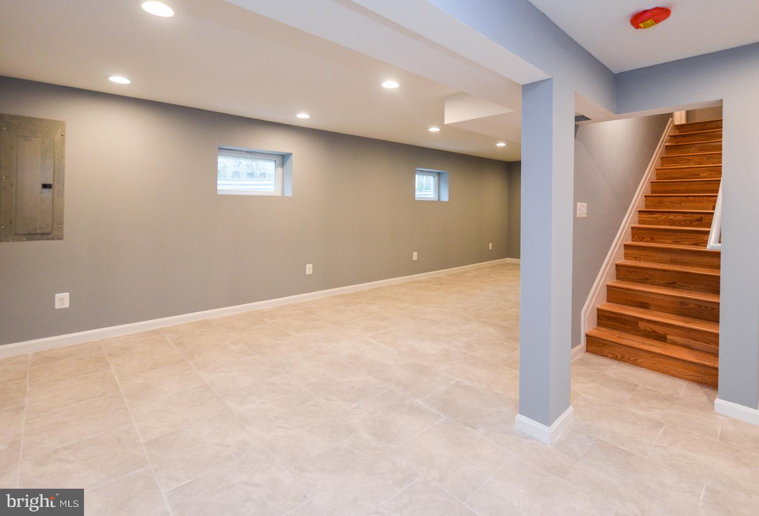 CHAPEL OAKS - Residential