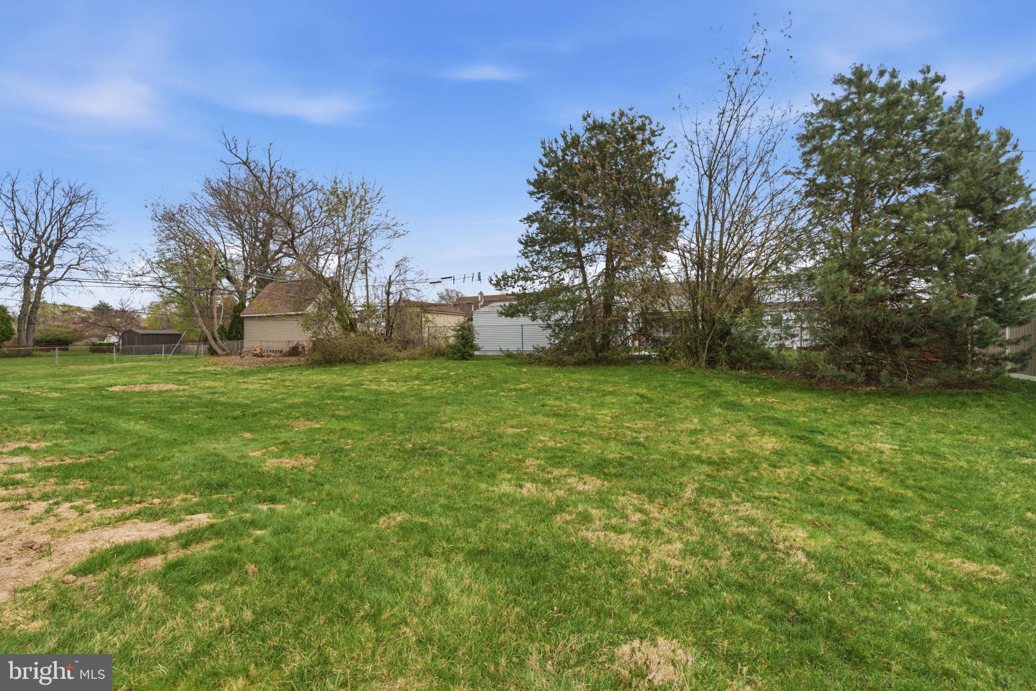 SPRING LAKE FARMS - Residential