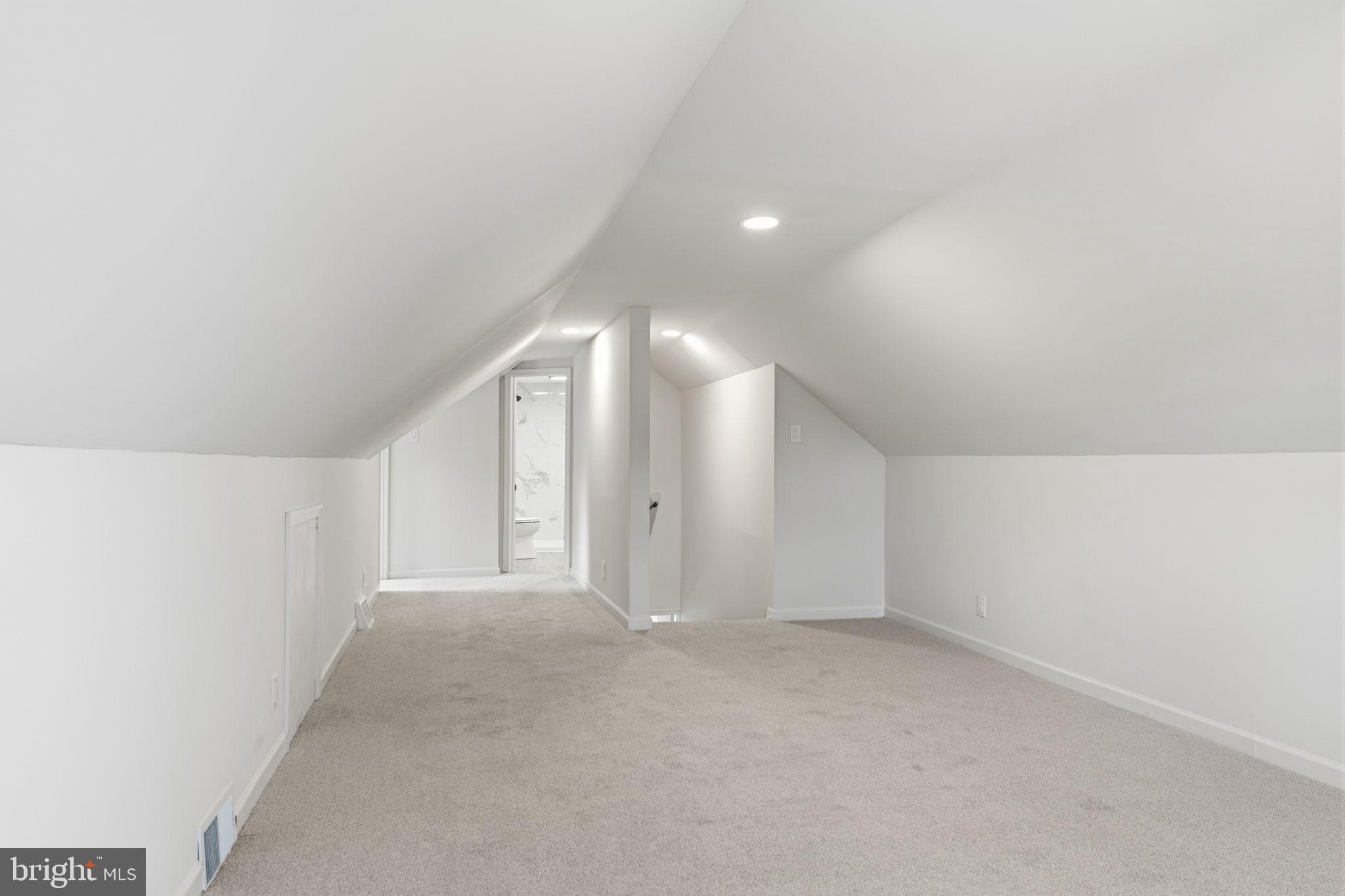 SPRING LAKE FARMS - Residential