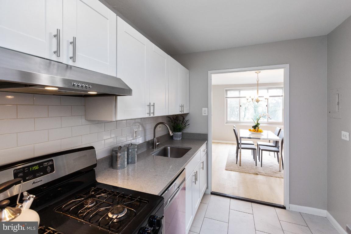 WOODSIDE - Residential Lease