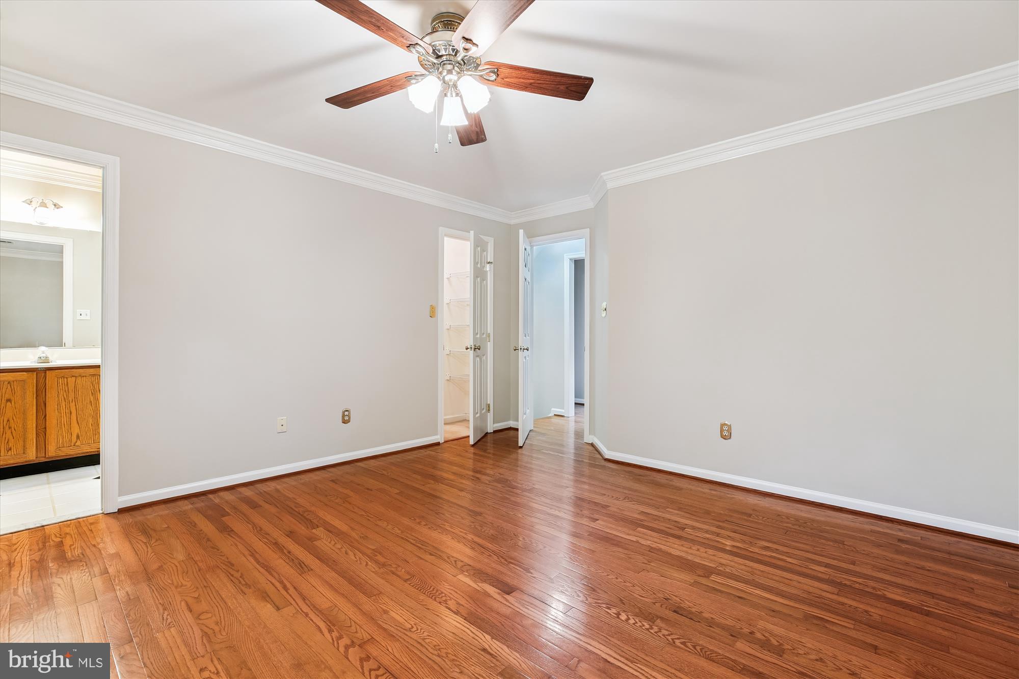 JAMES CREEK - Residential