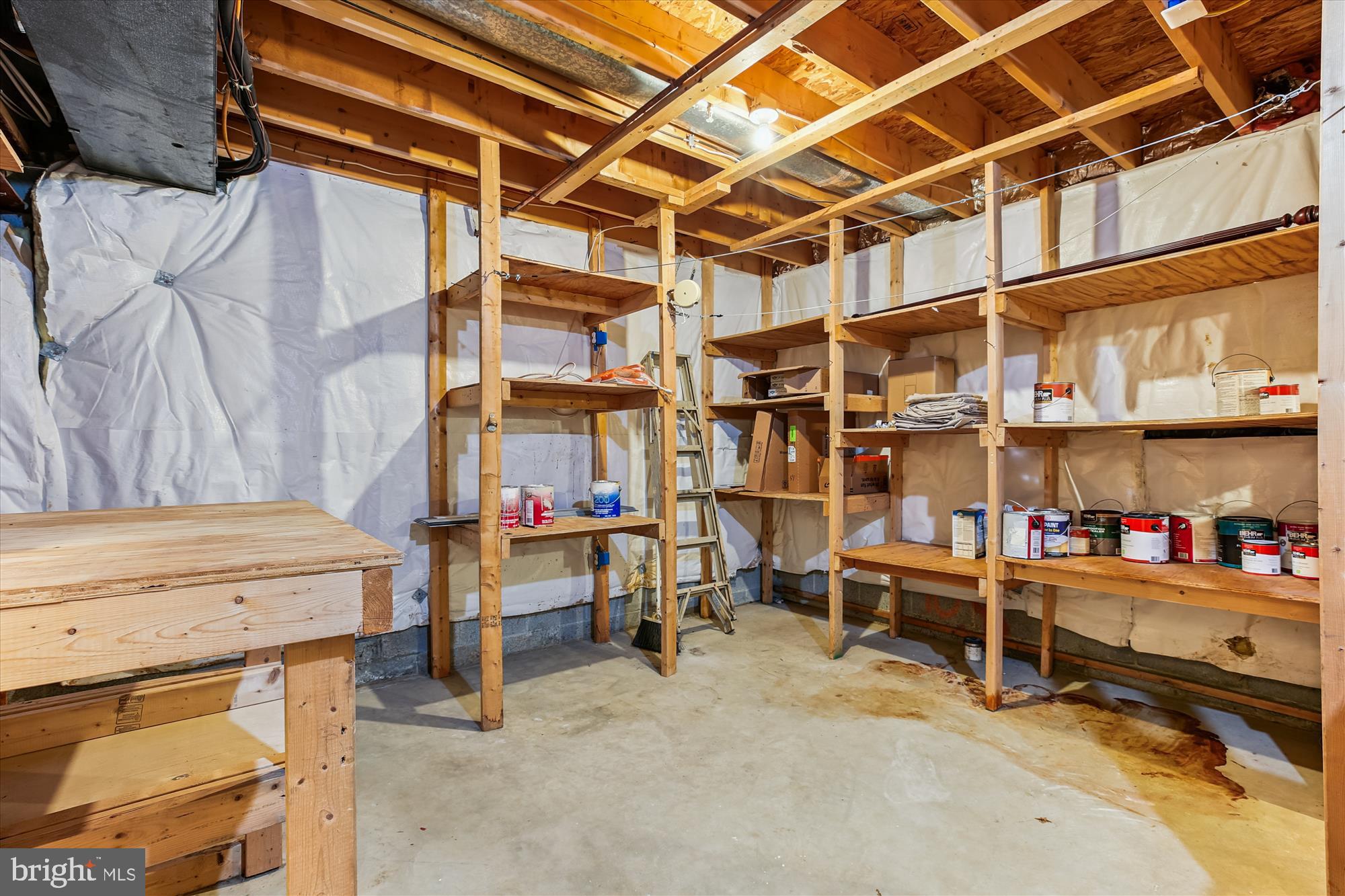 JAMES CREEK - Residential