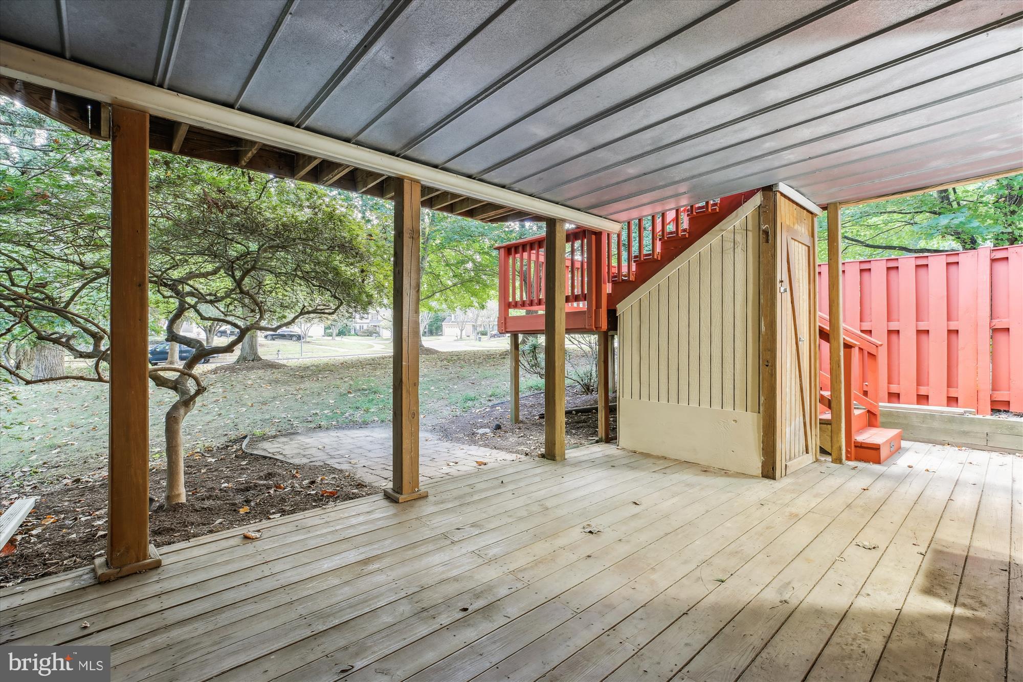 JAMES CREEK - Residential