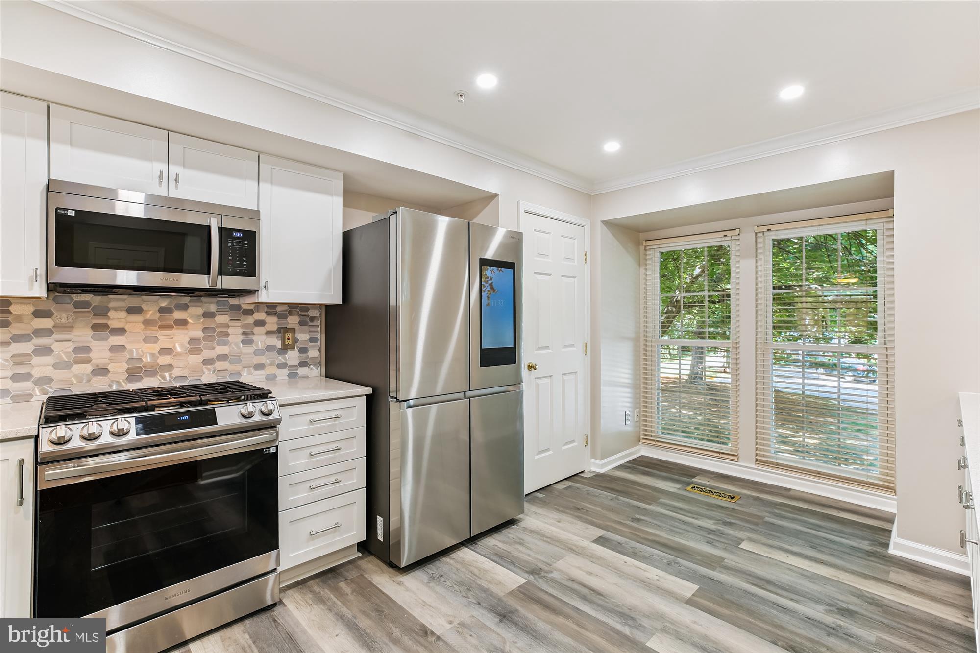 JAMES CREEK - Residential