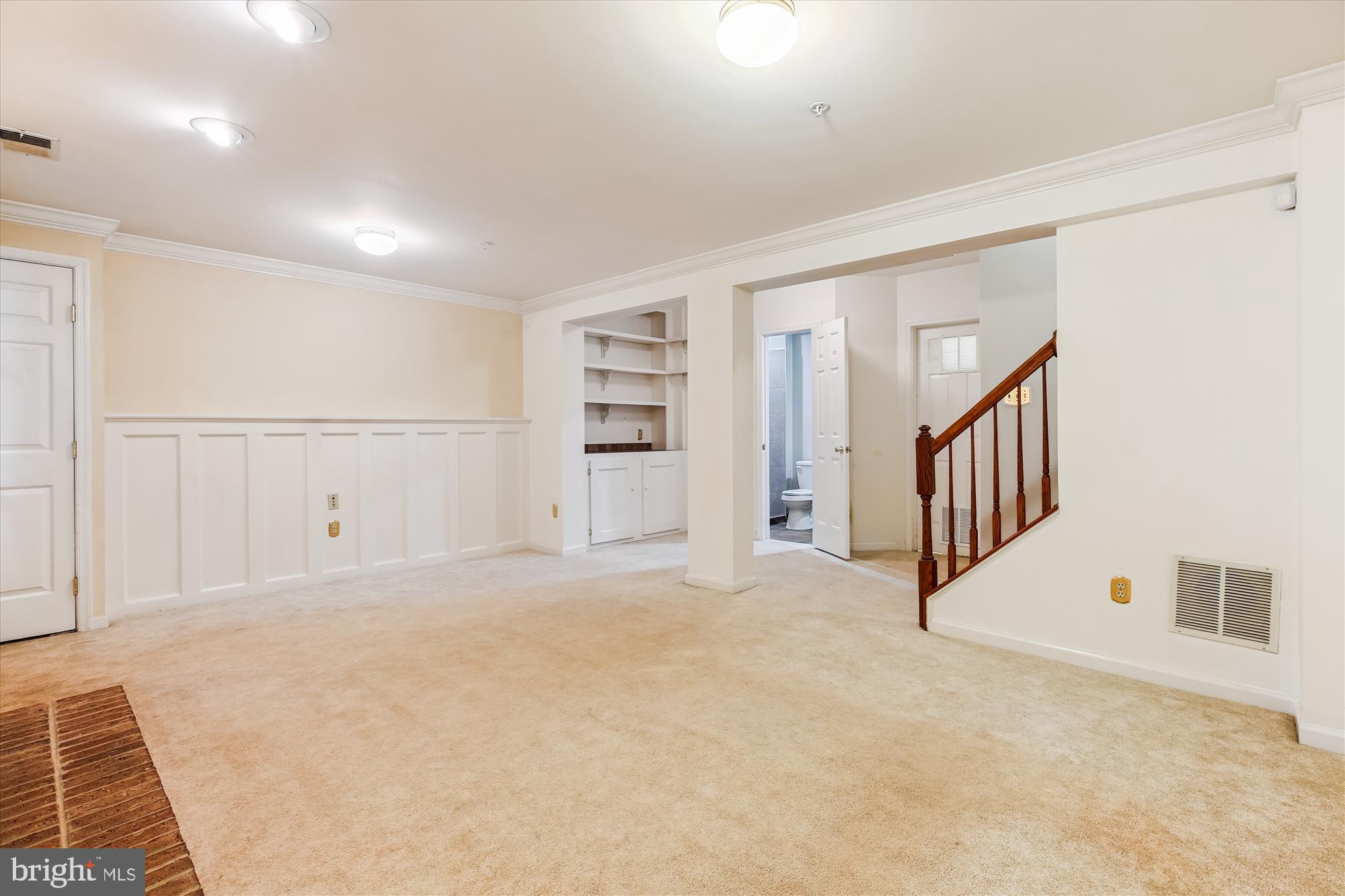 JAMES CREEK - Residential