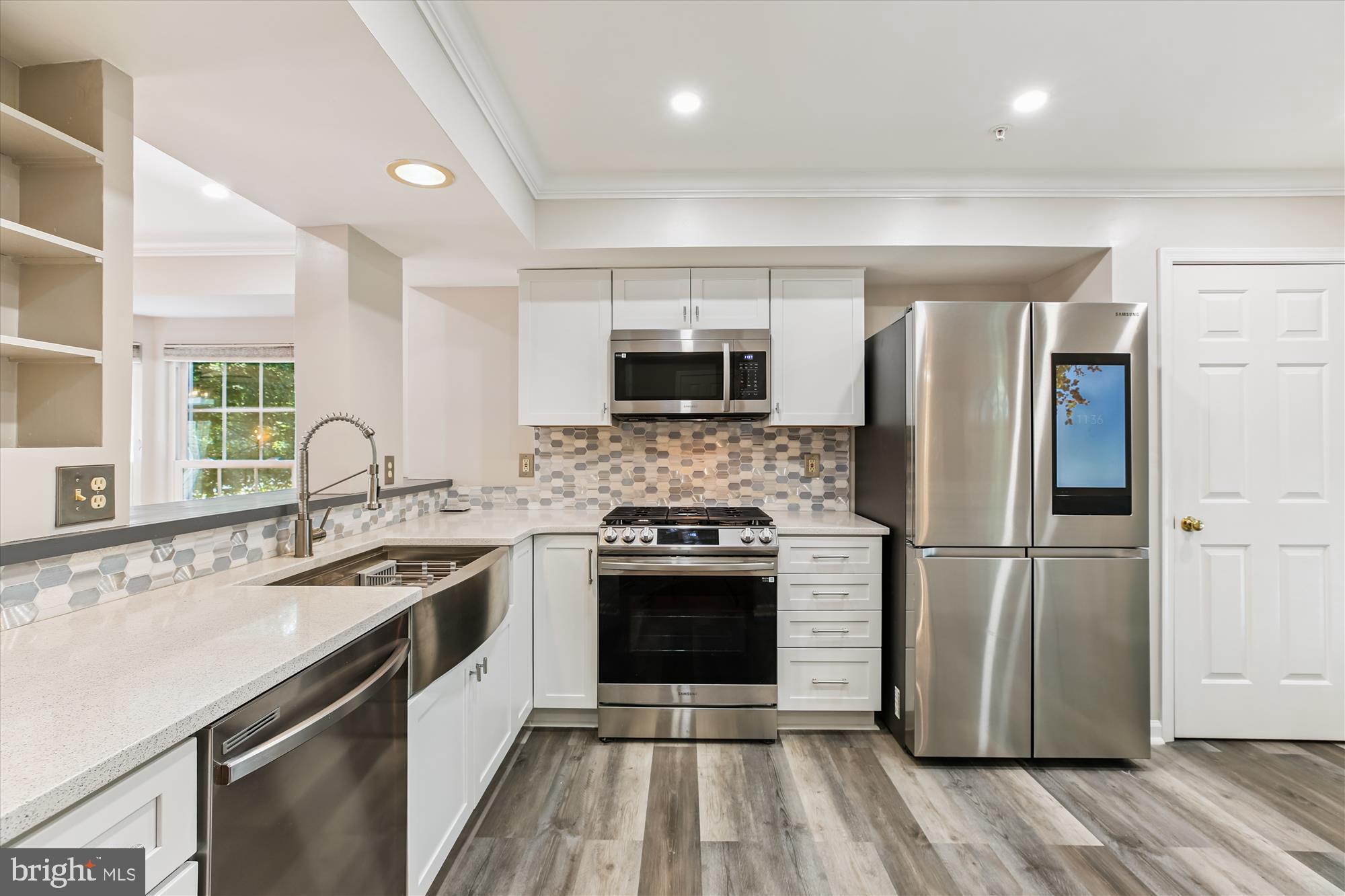 JAMES CREEK - Residential