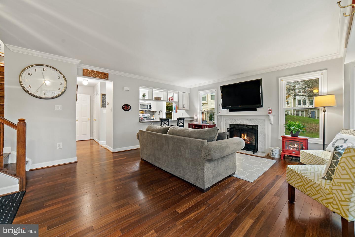 LAKE RIDGE - Residential Lease